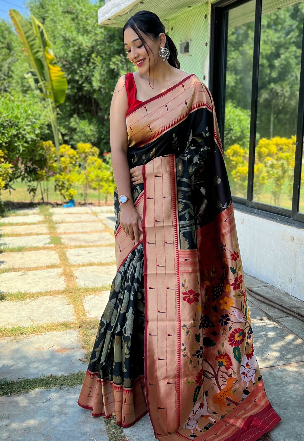 Black Soft Silk Saree With Blouse 266246