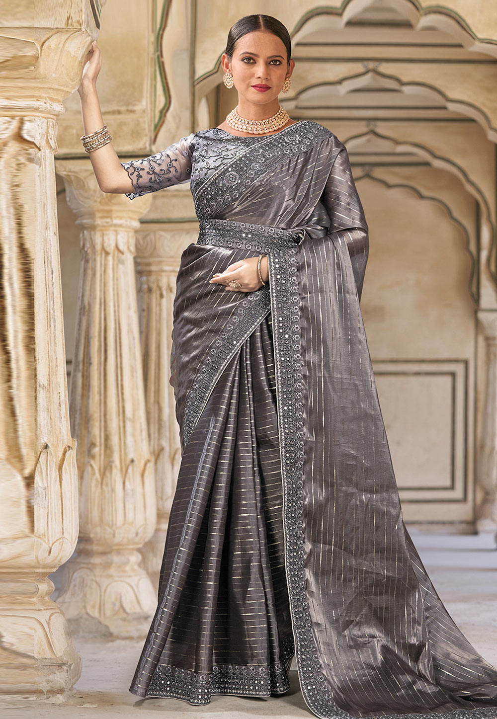 Grey Jacquard Saree With Blouse 275064