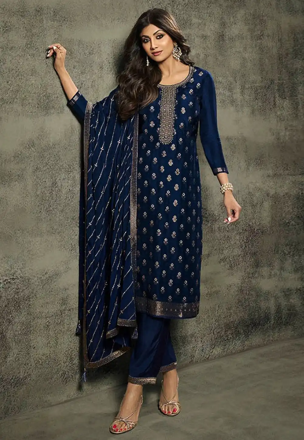 Shilpa Shetty Navy Blue Jacquard Silk Pant Style Suit 276996
