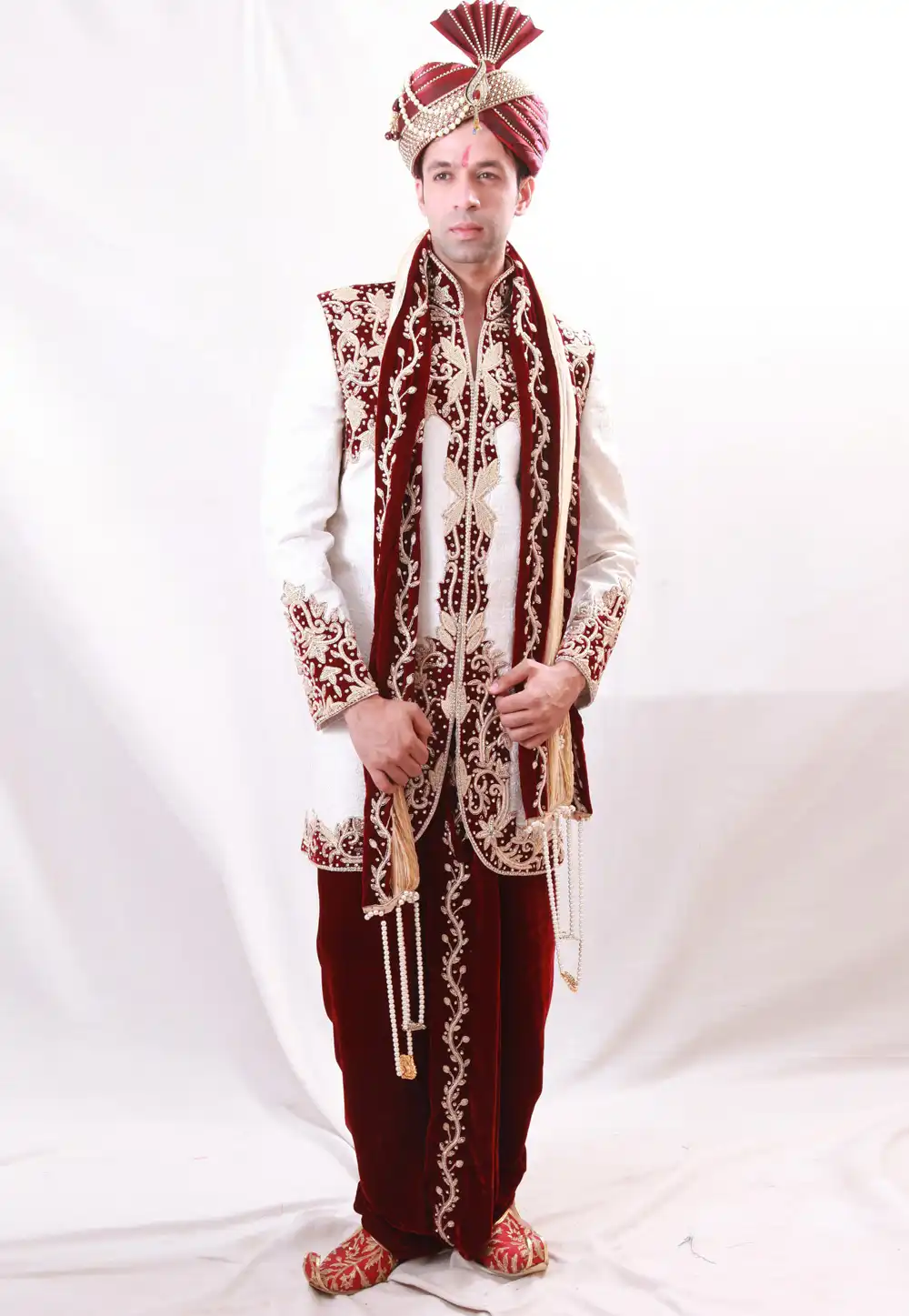 White Brocade Readymade Sherwani 204377