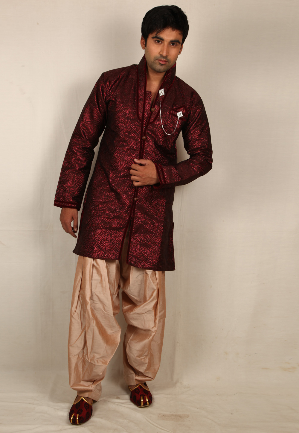 Maroon Brocade Readymade Kurta Pajama 203641