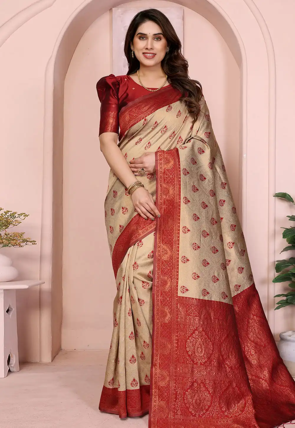 Beige Banarasi Silk Saree 314428