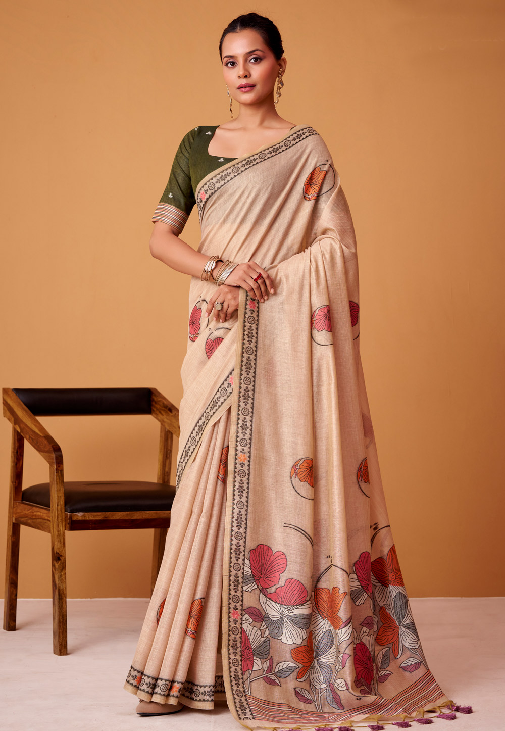 Beige Cotton Saree With Blouse 323940