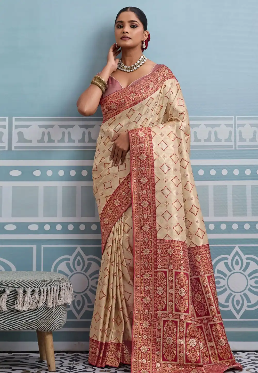 Beige Kanjivaram Silk Saree With Blouse 317593