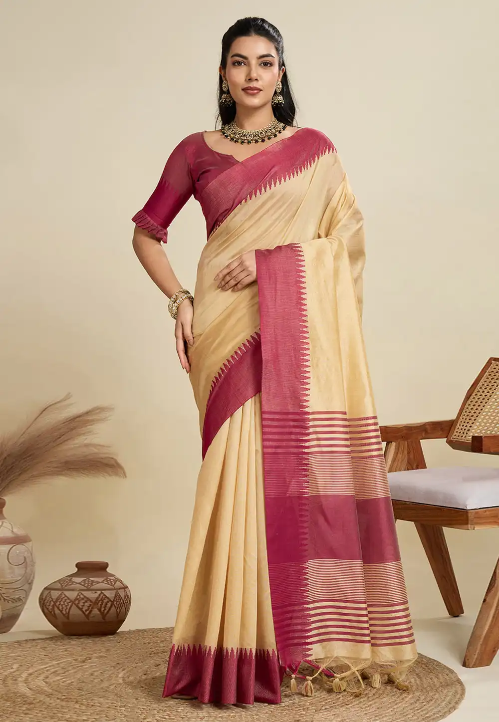 Beige Khadi Saree With Blouse 314067
