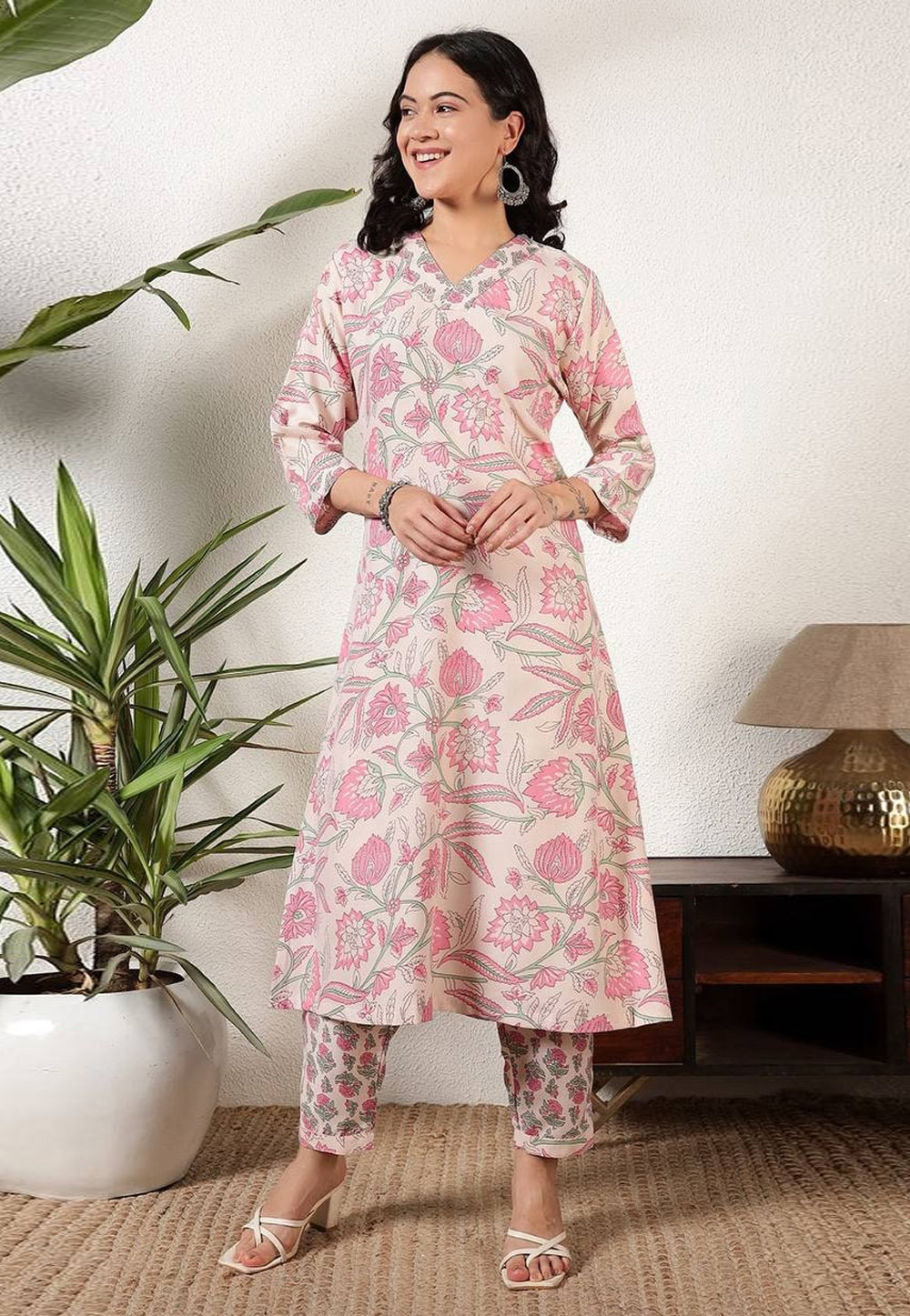 Beige Rayon Kurta Set With Pant 311129