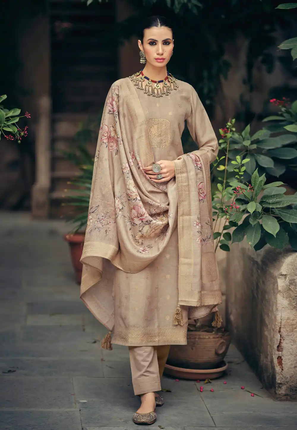 Beige Silk Cotton Straight Suit 328873