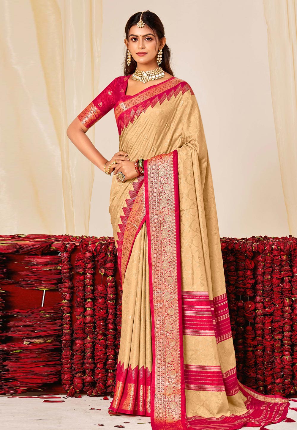Beige Tussar Silk Saree With Blouse 320277