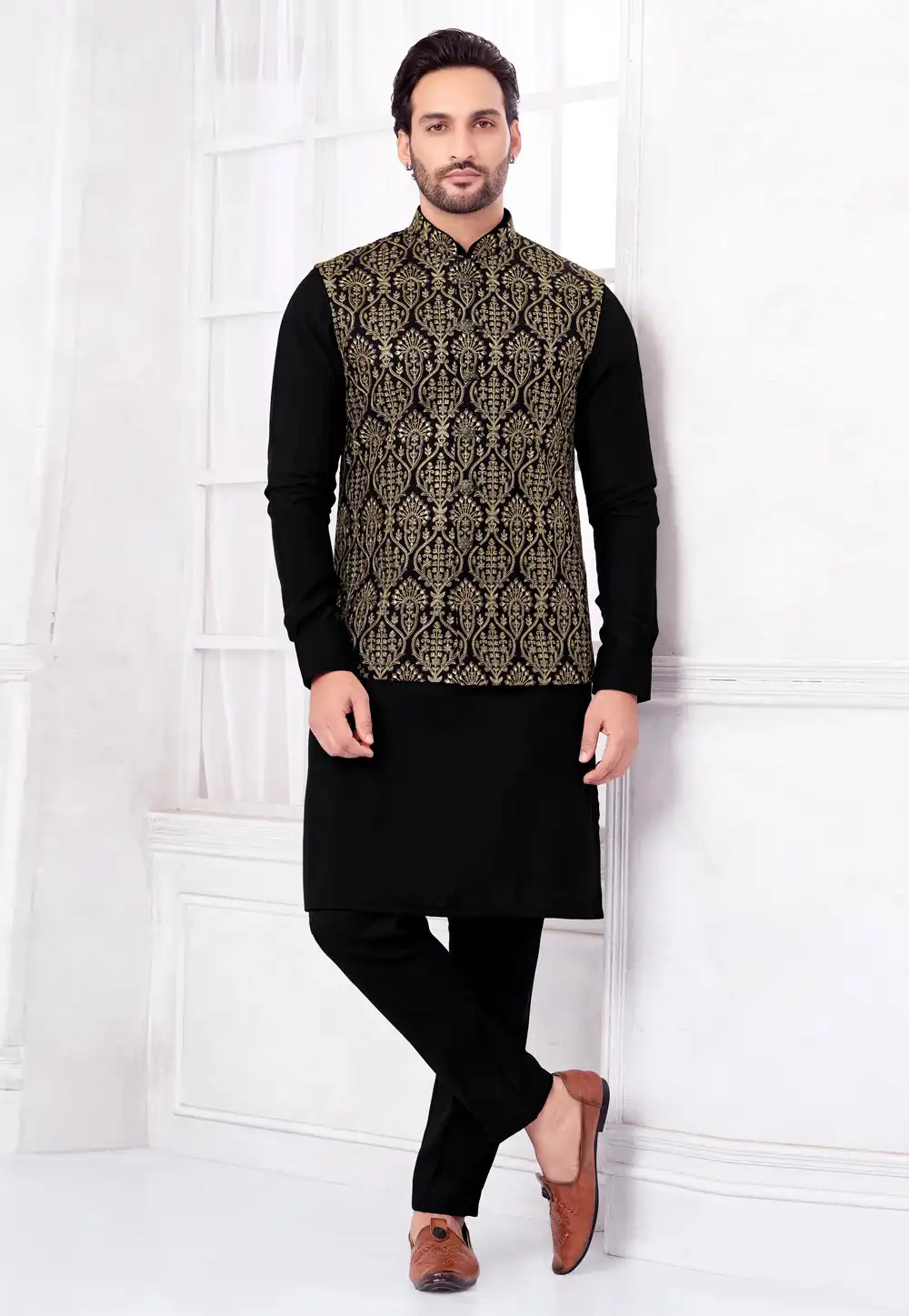 Black Art Silk Kurta Pajama With Jacket 322301