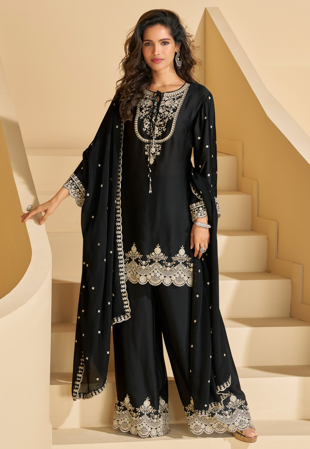 Black Chinon Silk Pakistani Suit 307152