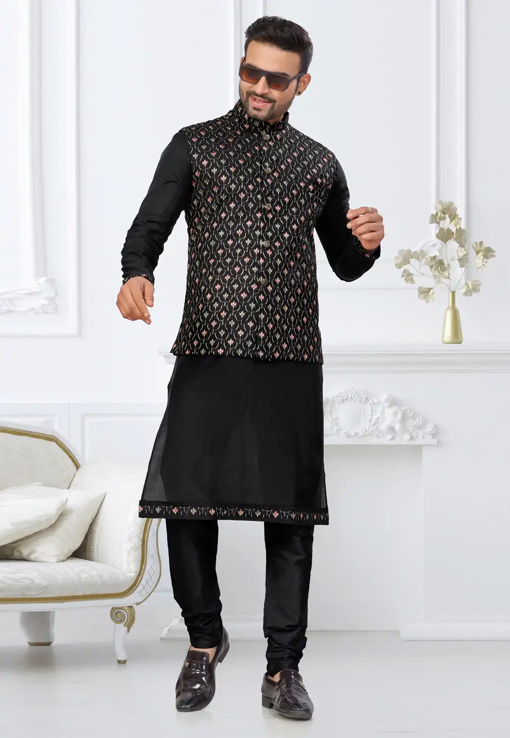 Black Dupion Silk Kurta Pajama With Jacket 317872
