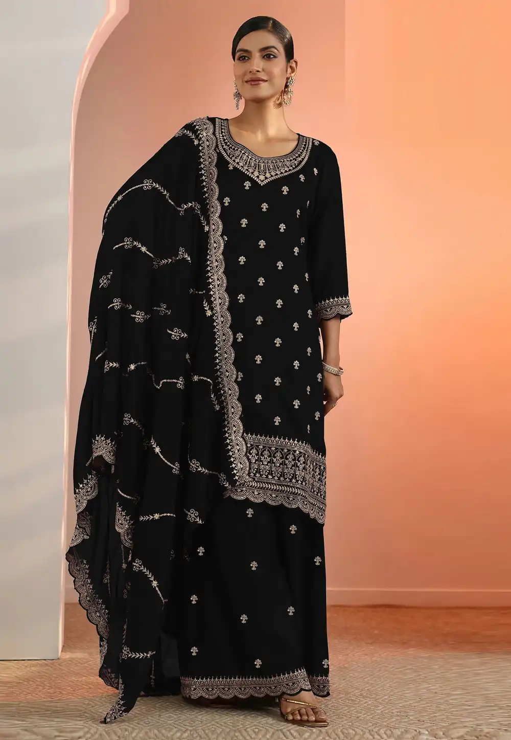 Black Georgette Pakistani Suit 327407