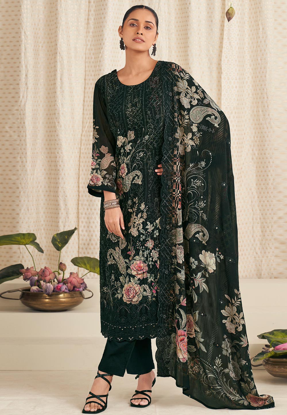 Black Georgette Pakistani Suit 320913