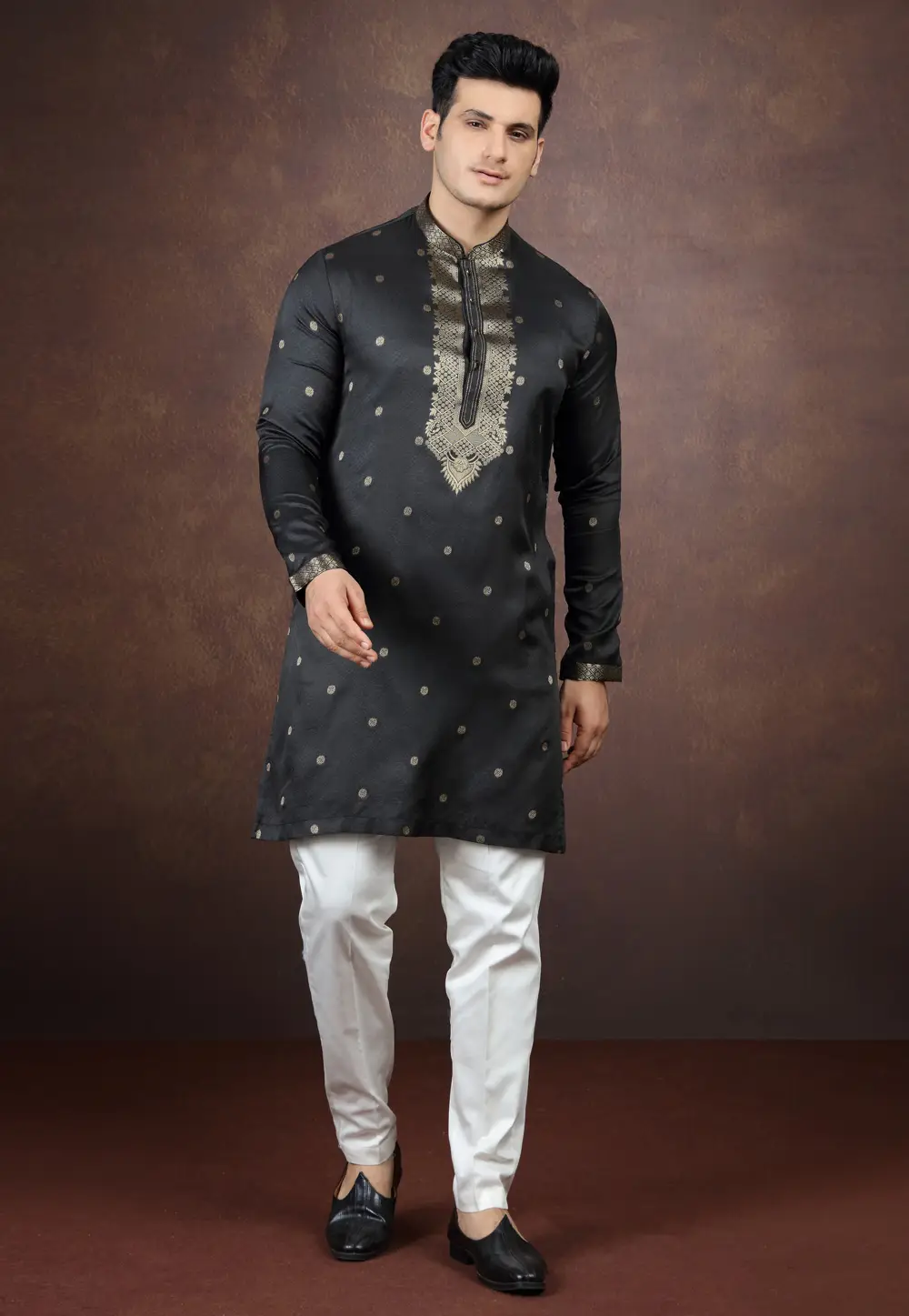 Black Jacquard Silk Kurta Pajama 334940