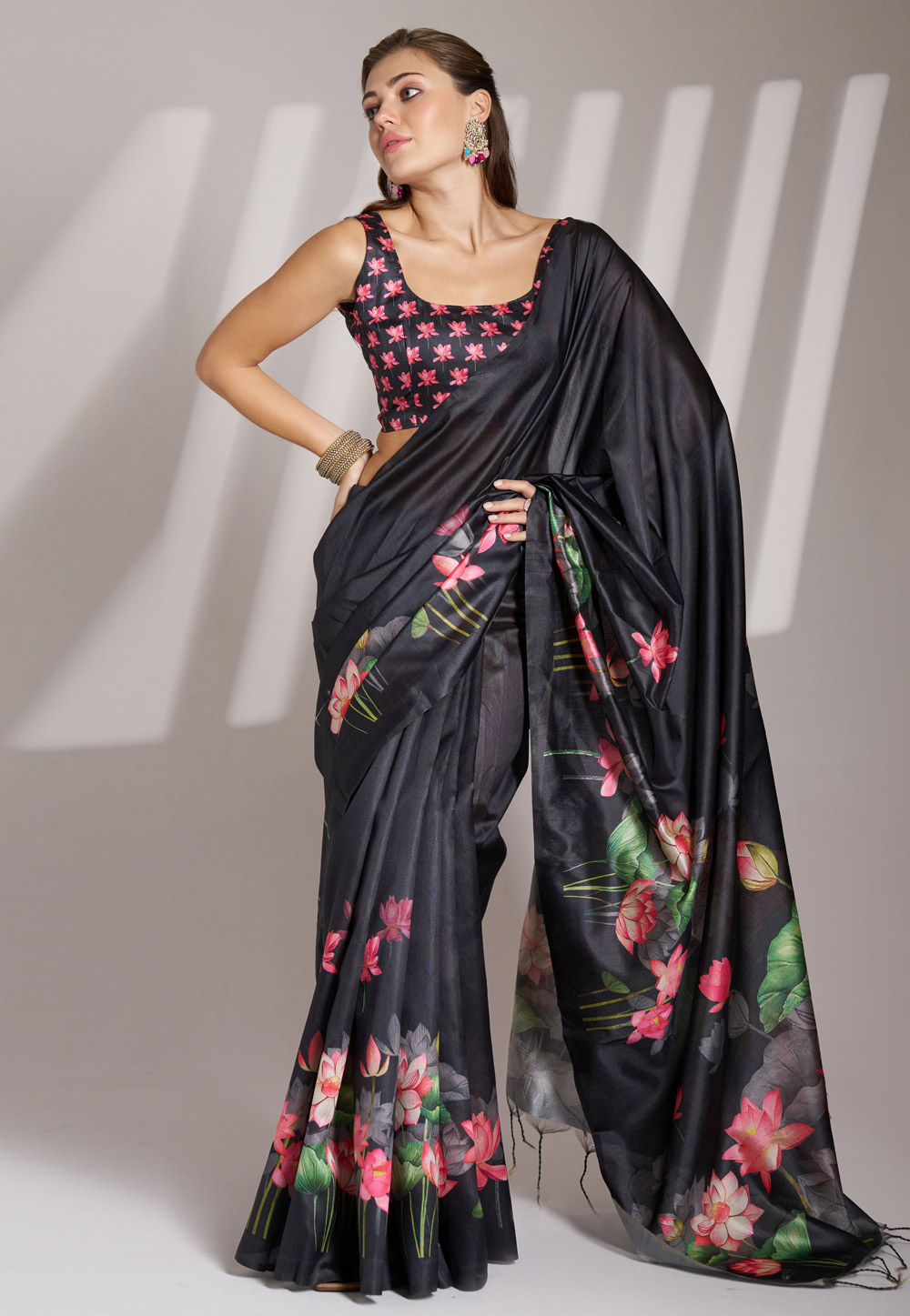 Black Linen Saree With Blouse 305386