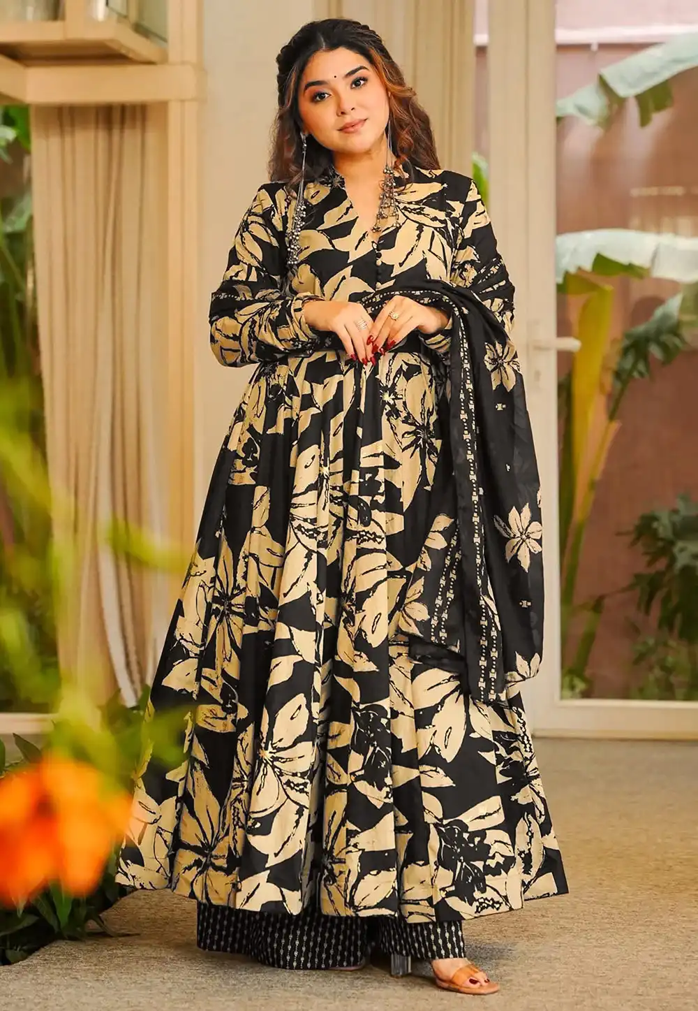 Black Muslin Readymade Palazzo Suit 324920
