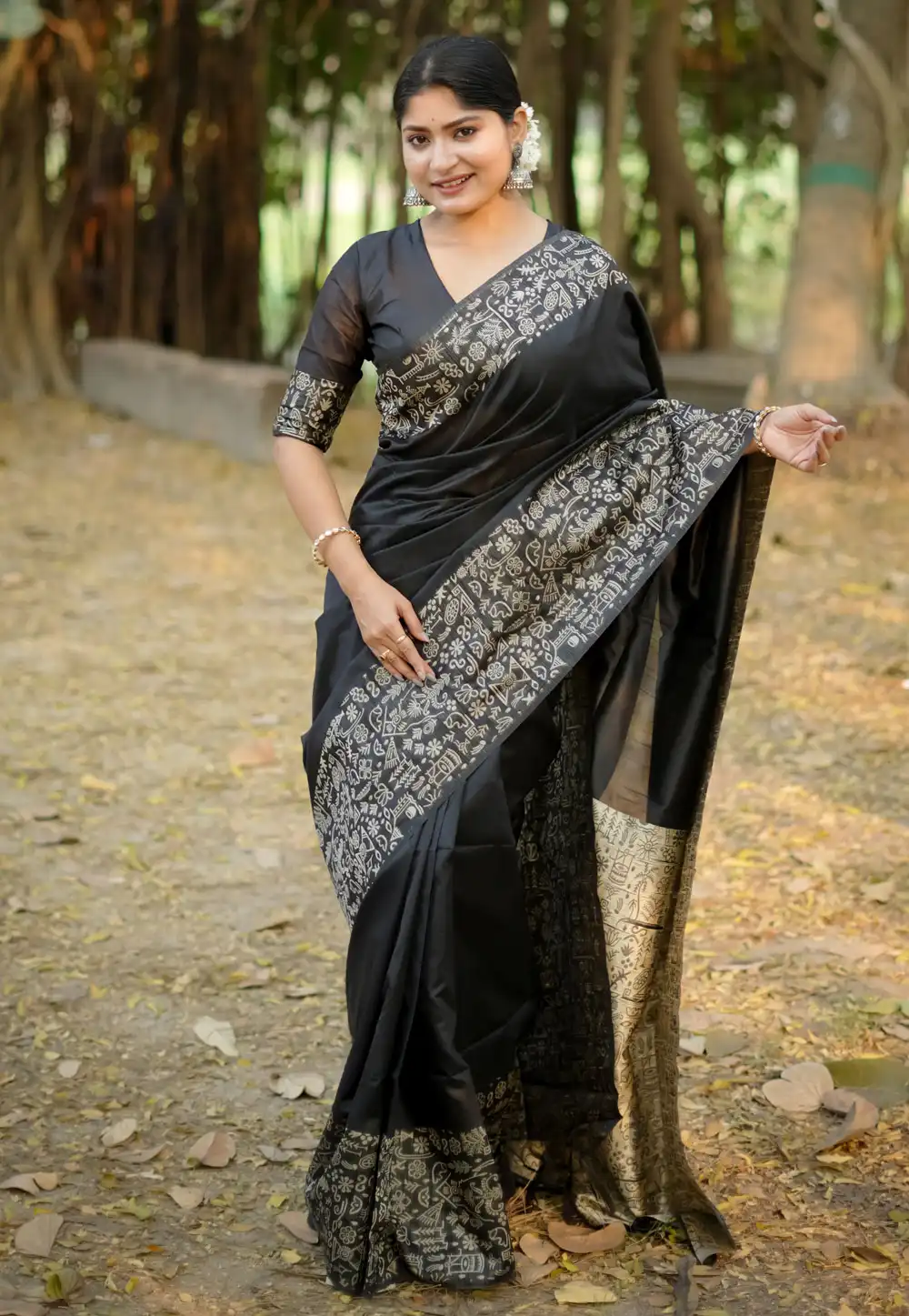 Black Raw Silk Saree With Blouse 317687