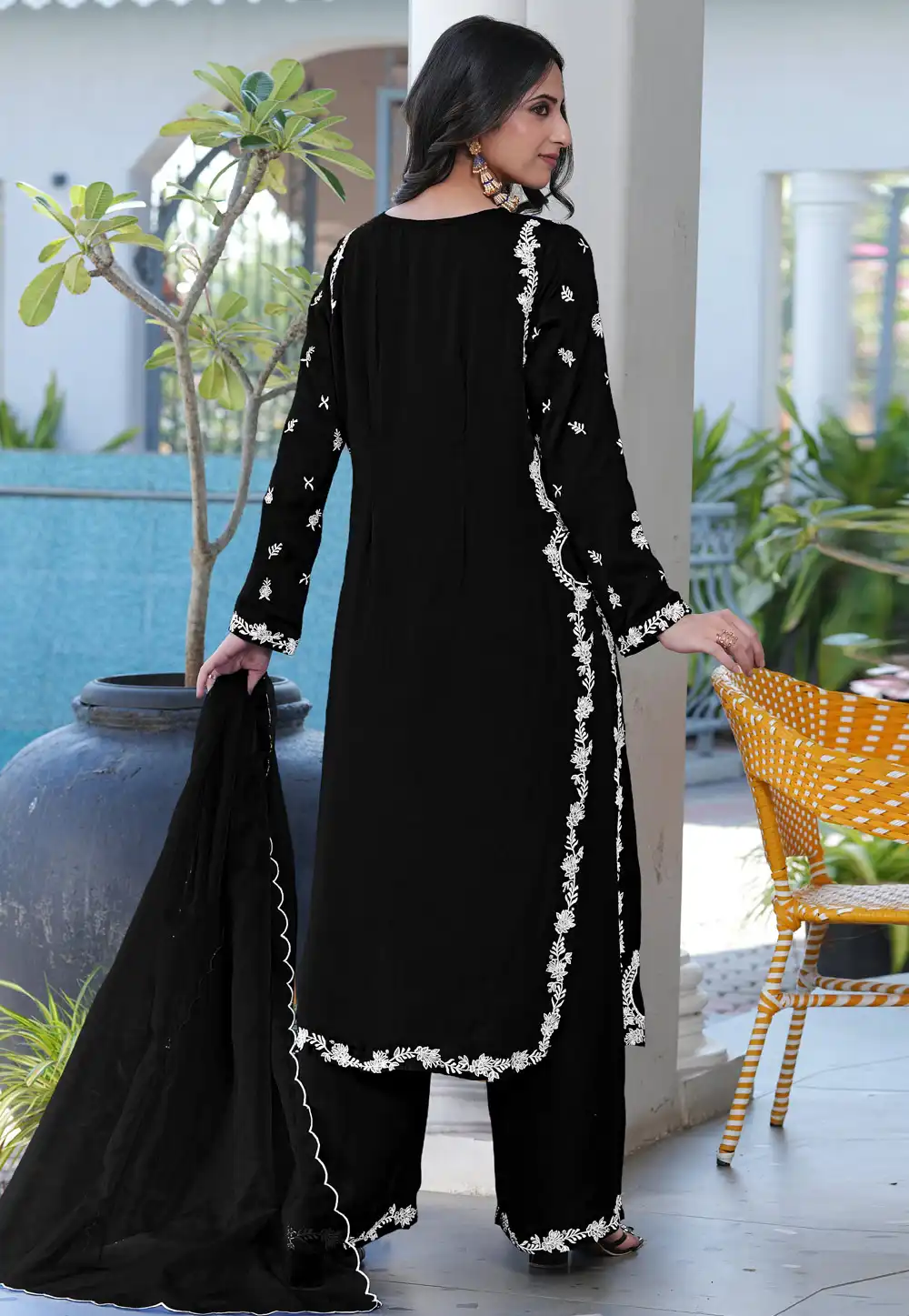 satin pakistani dress MARIA.B Green Cotton Satin Pakistani Suit CST-811