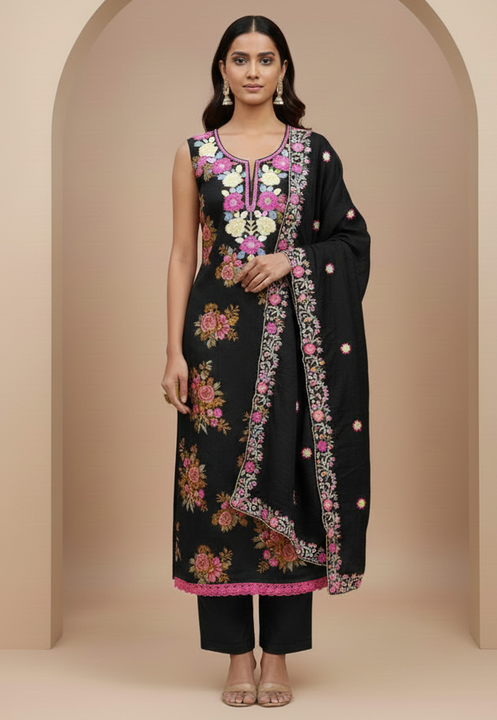 Black Shimmer Pakistani Suit 322589
