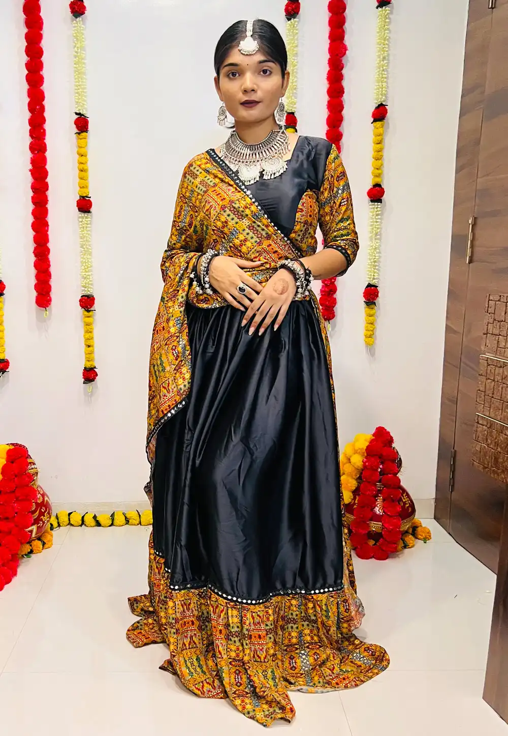 Black Silk Navratri Chaniya Choli 289843
