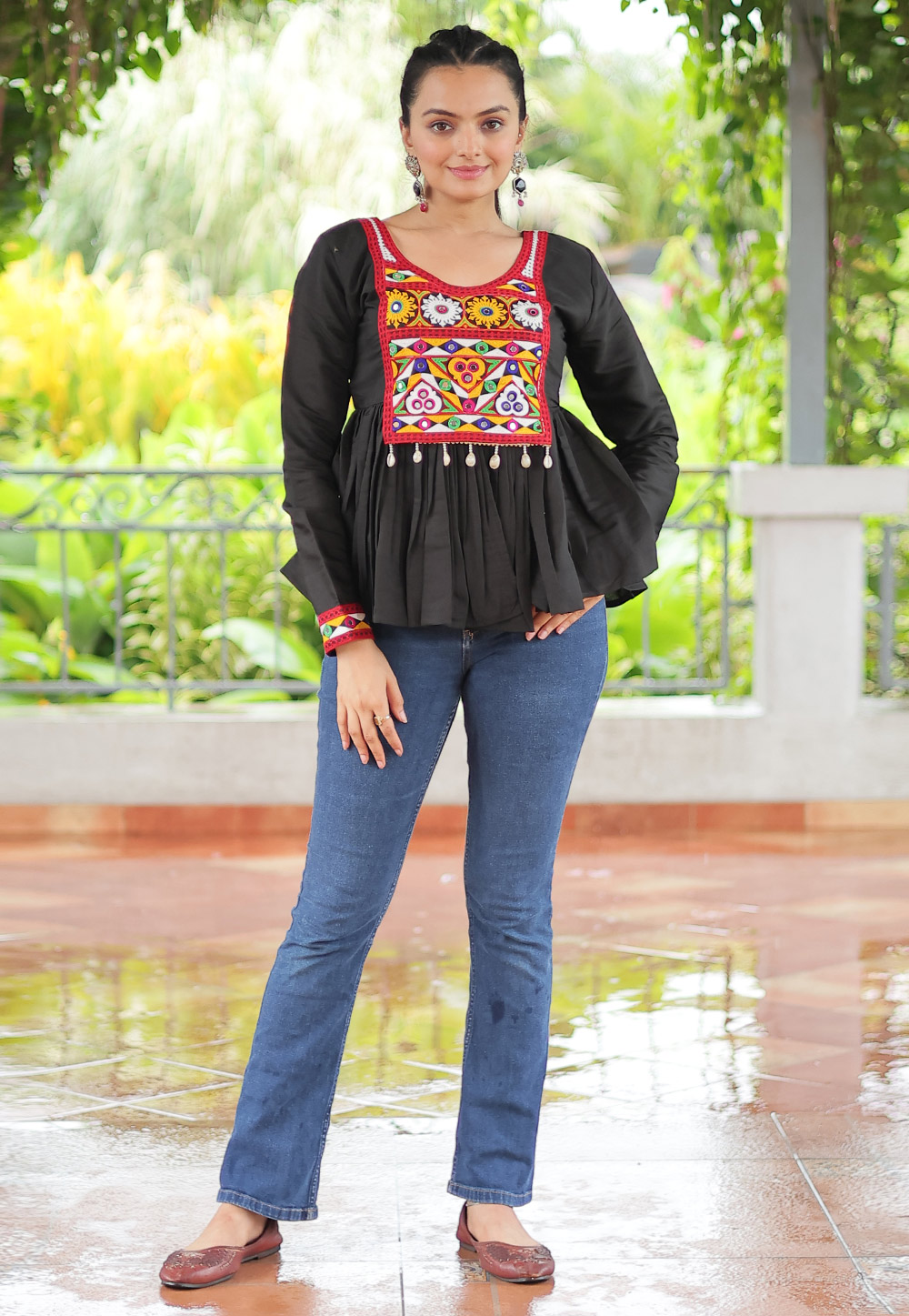Black Silk Navratri Kediya Top 313027