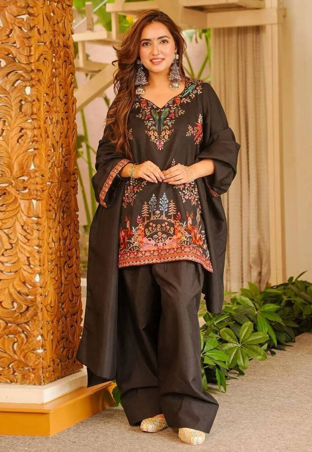 Black Silk Readymade Palazzo Suit 330202