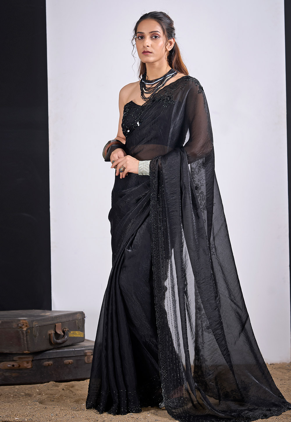 Black Silk Saree With Blouse 327623