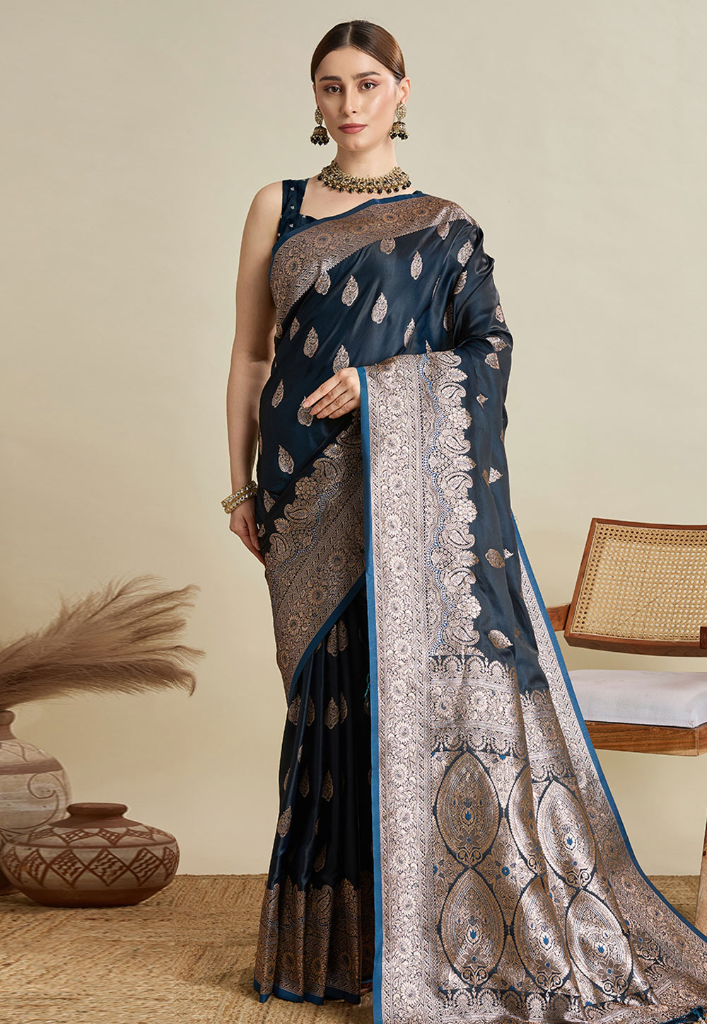 Black Silk Saree With Blouse 312187