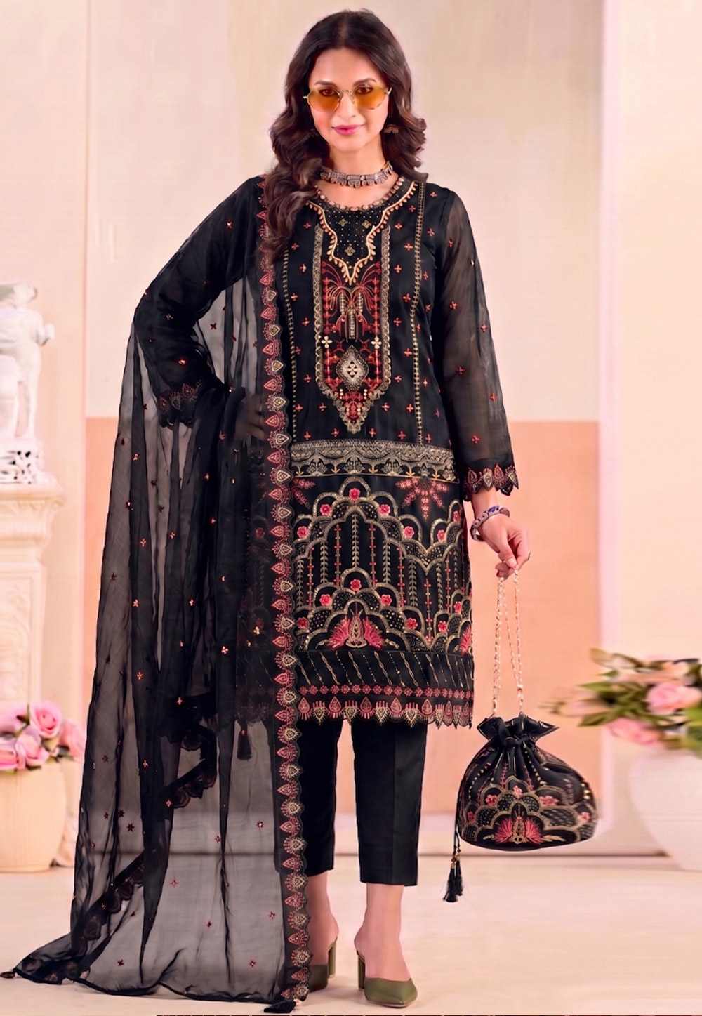 Black Silk Straight Suit 329779