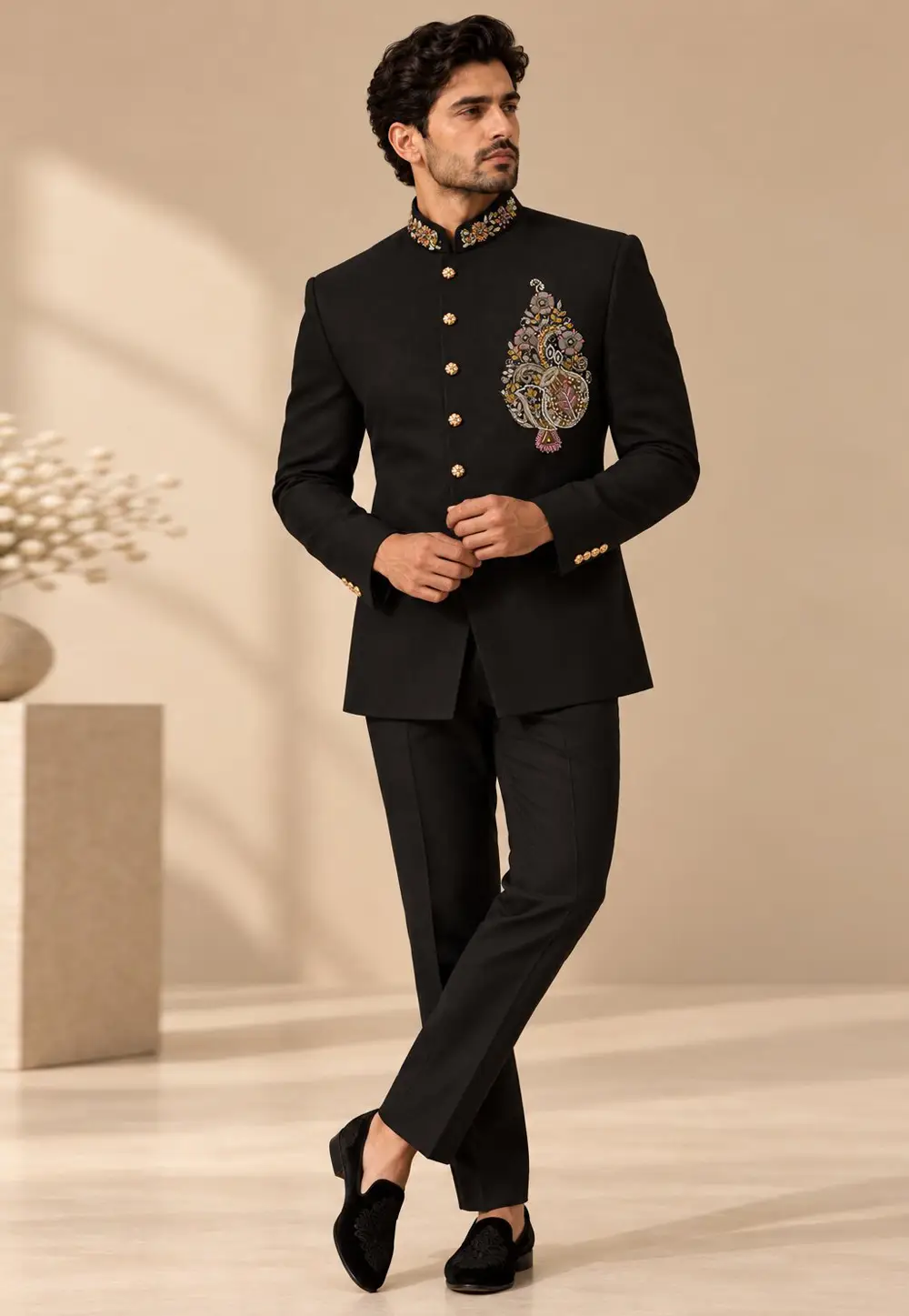 Black Suiting Bandhgala Suit 336431