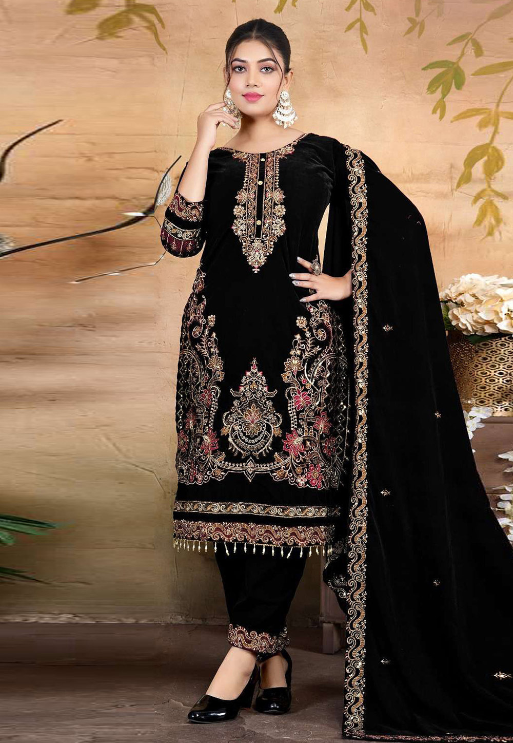 Black Velvet Pakistani Suit 322254