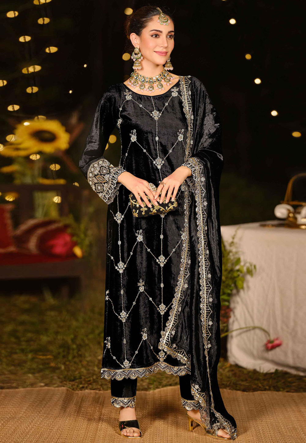 Black Velvet Pakistani Suit 319344
