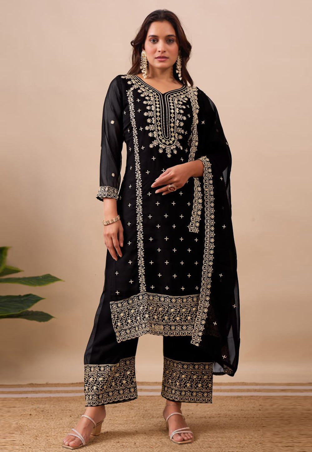 Black Velvet Readymade Pakistani Suit 322238