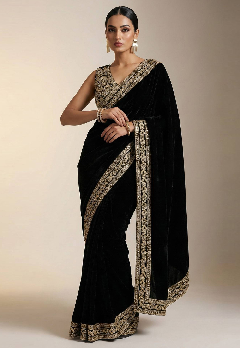 Black Velvet Saree With Blouse 322355