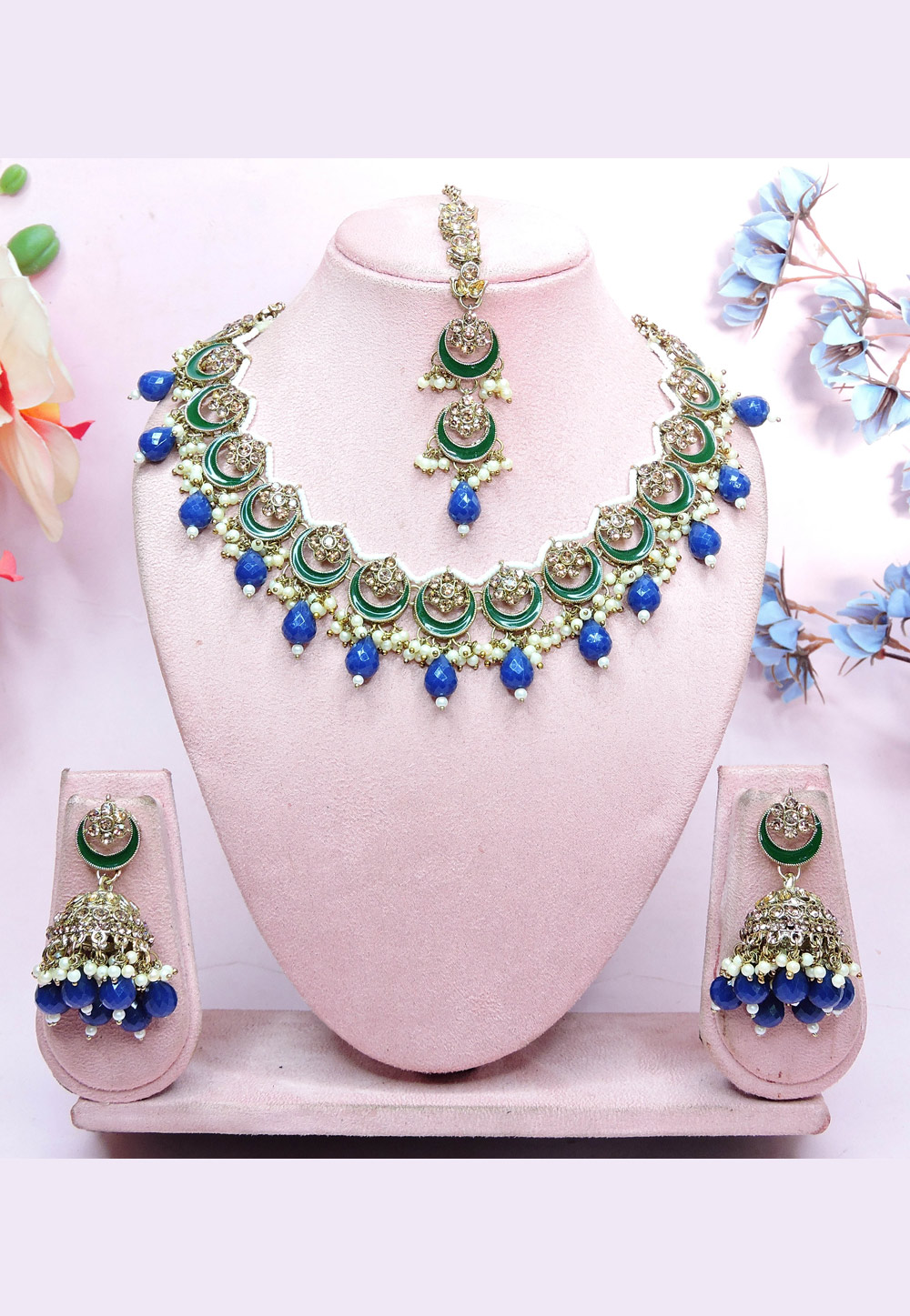 Blue Alloy Necklace Set With Earrings and Maang Tikka 312369