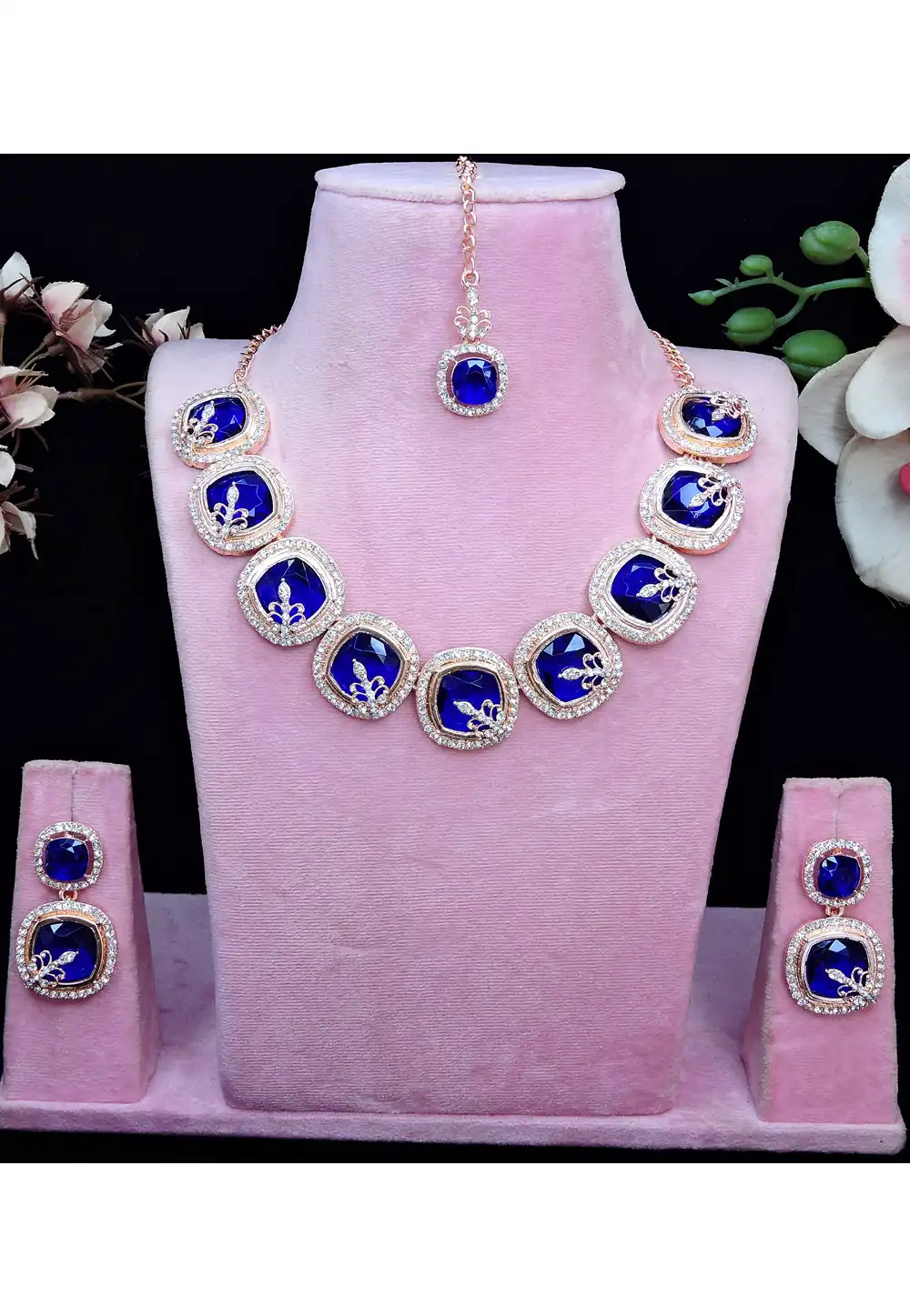 Blue Alloy Necklace Set With Earrings and Maang Tikka 329861