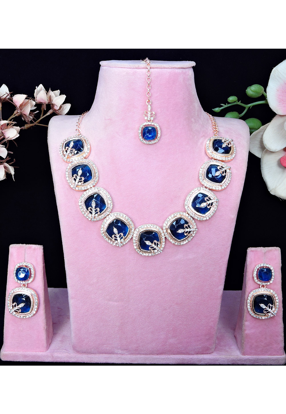 Blue Alloy Necklace Set With Earrings and Maang Tikka 329869