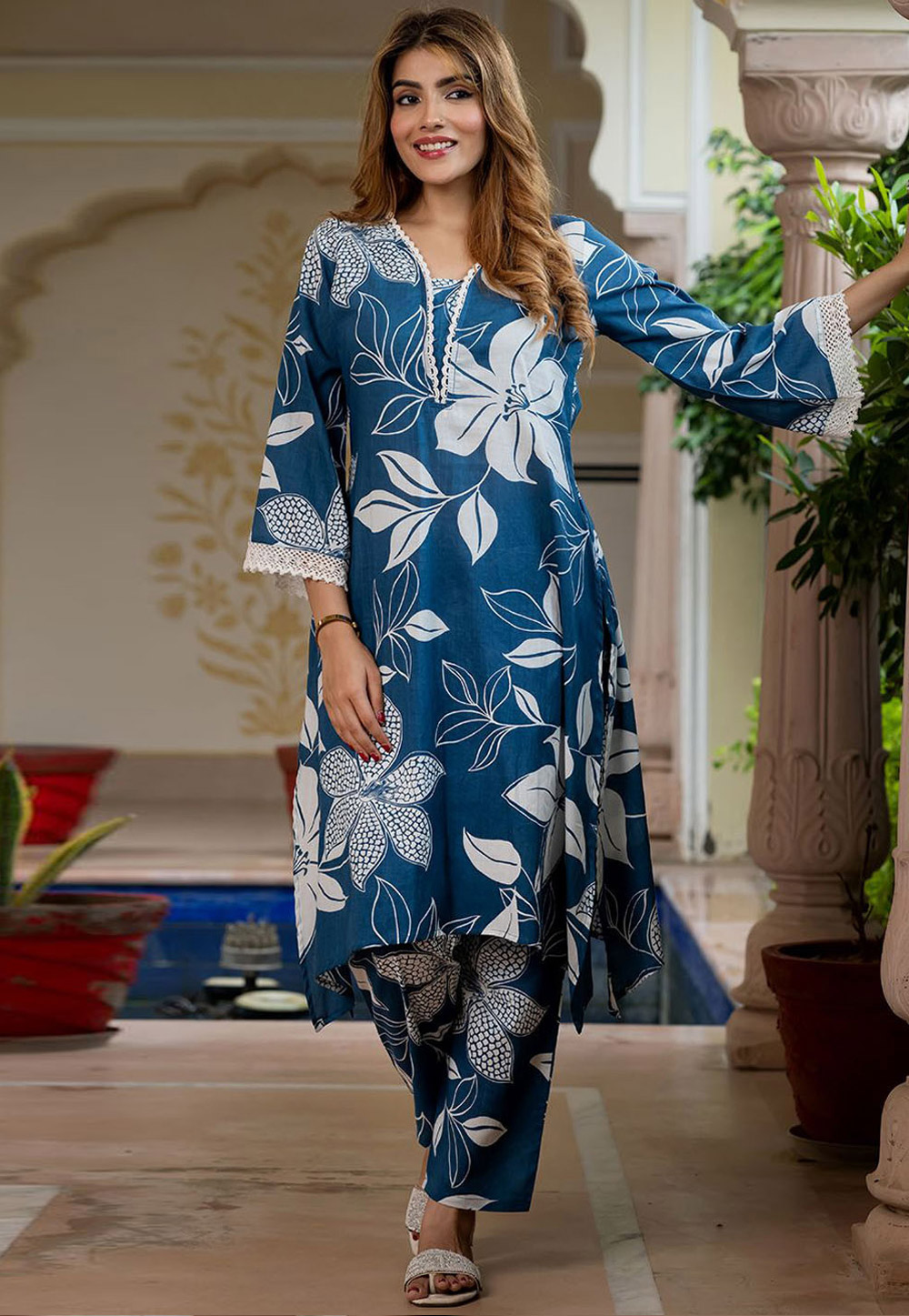 Blue Cotton Kurta Set With Pant 326197