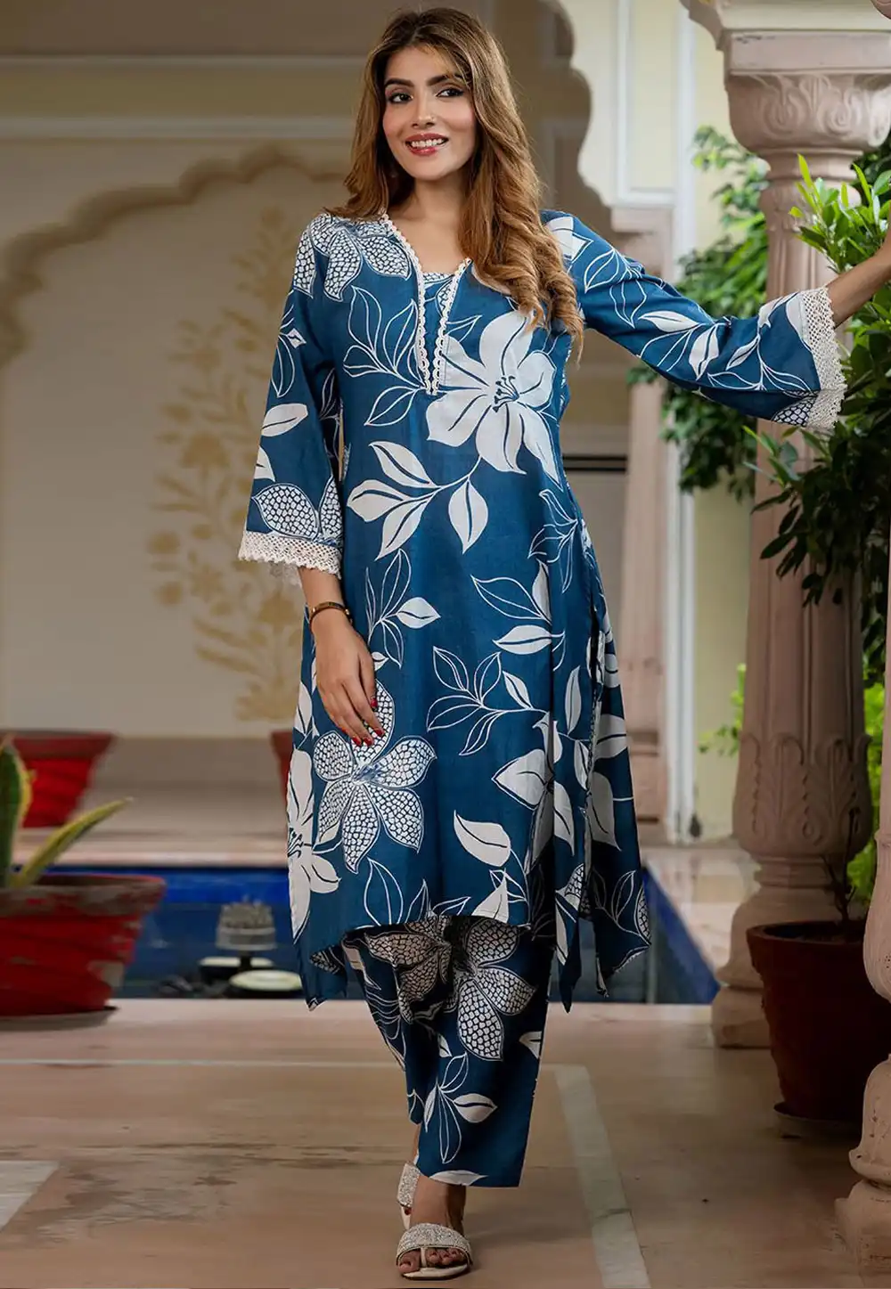 Blue Cotton Kurta Set With Pant 326197