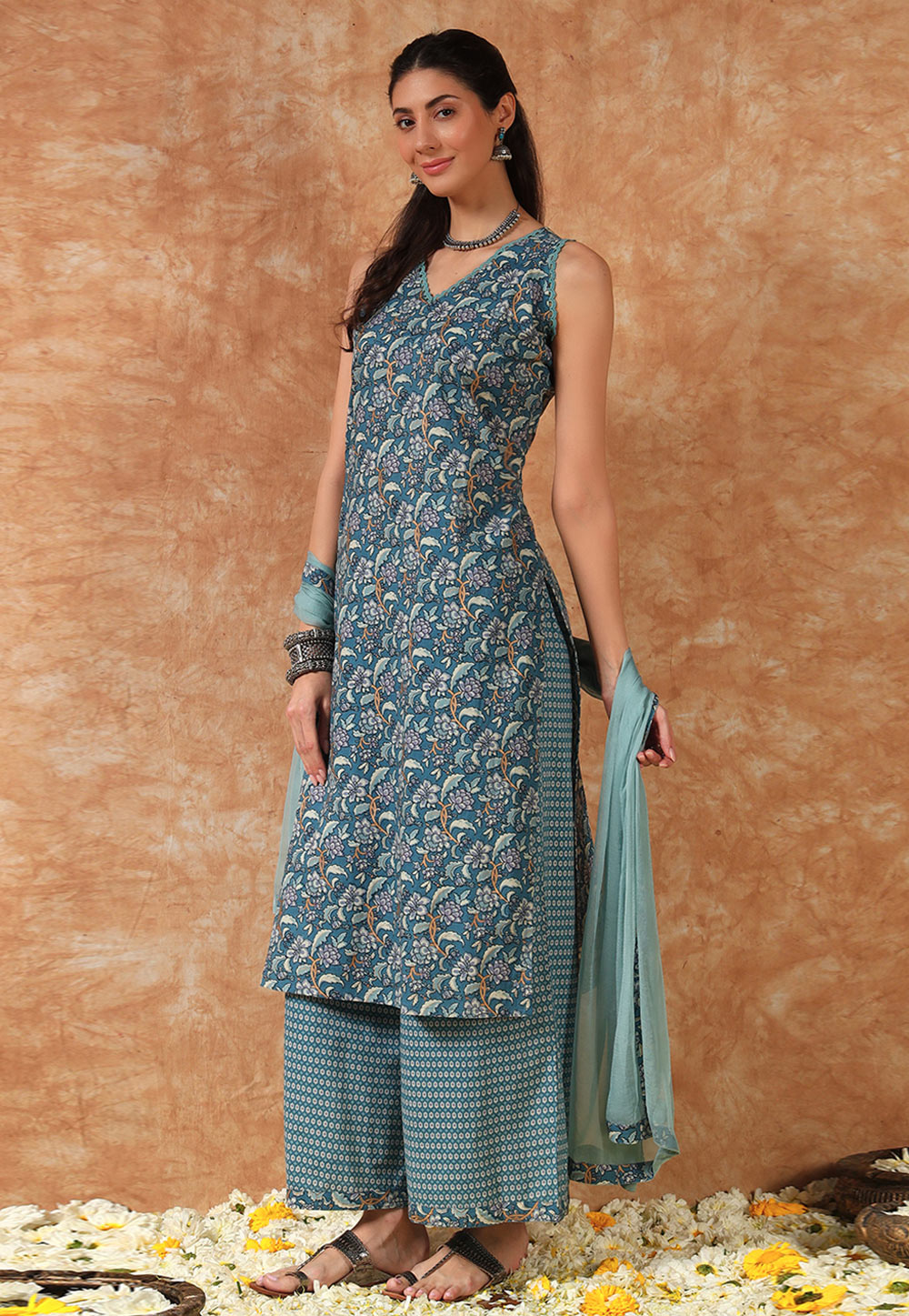 Blue Cotton Readymade Palazzo Suit 320568