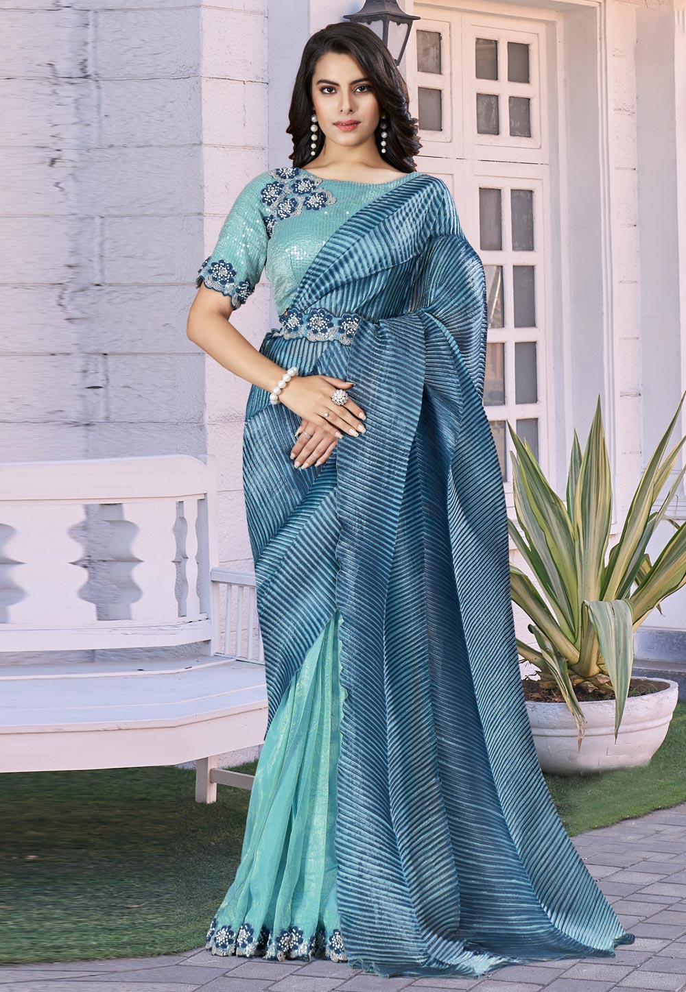 Blue Crepe Saree With Blouse 311309