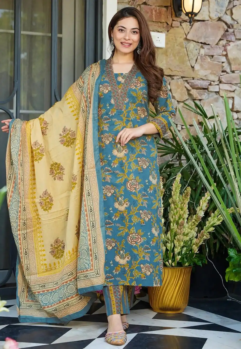 Blue Muslin Readymade Pakistani Suit 320899