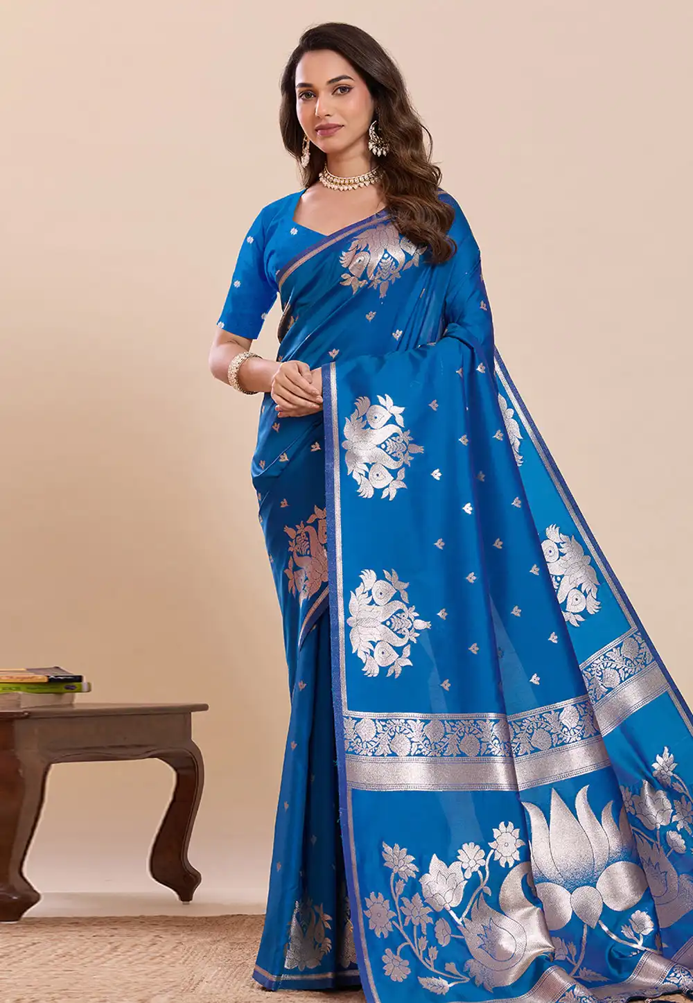 Blue Silk Saree With Blouse 325274