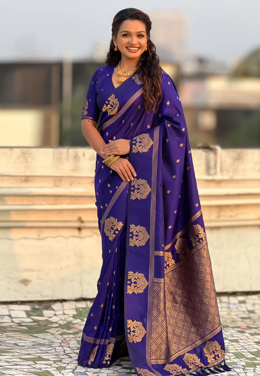 Blue Silk Saree With Blouse 325263