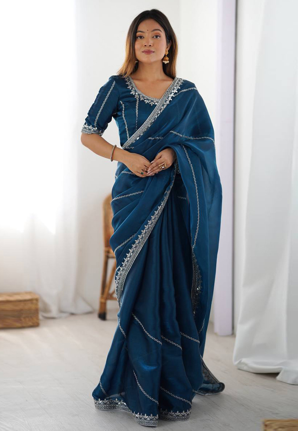 Blue Silk Saree With Blouse 325595