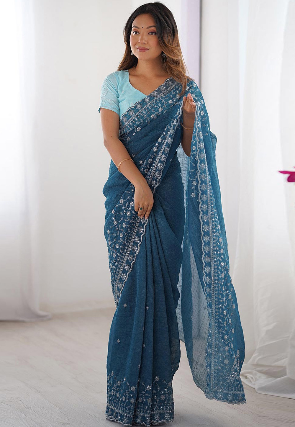 Blue Silk Saree With Blouse 321326