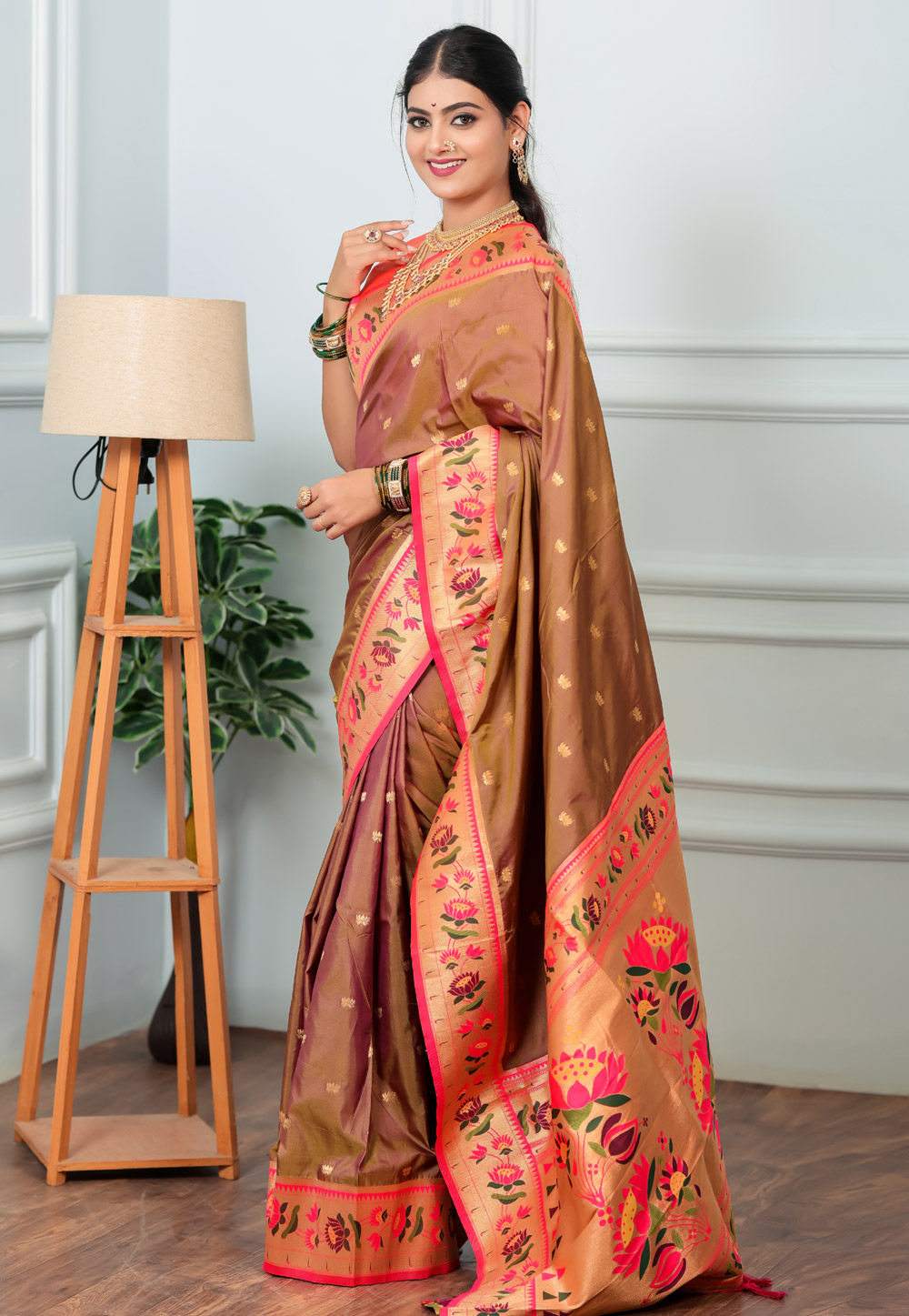 Brown Silk Saree With Blouse 328080