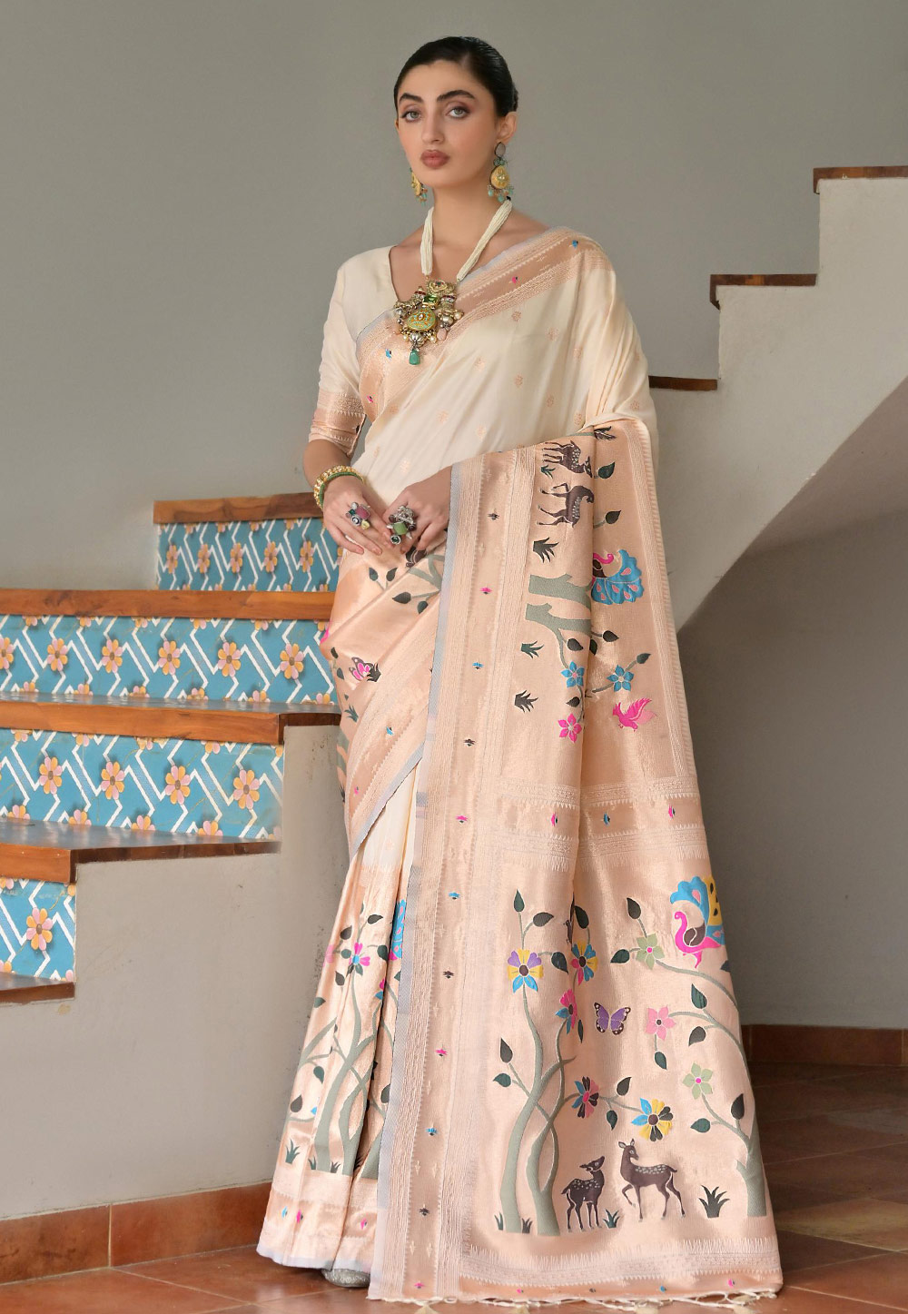 Cream Banarasi Silk Paithani Saree 328772