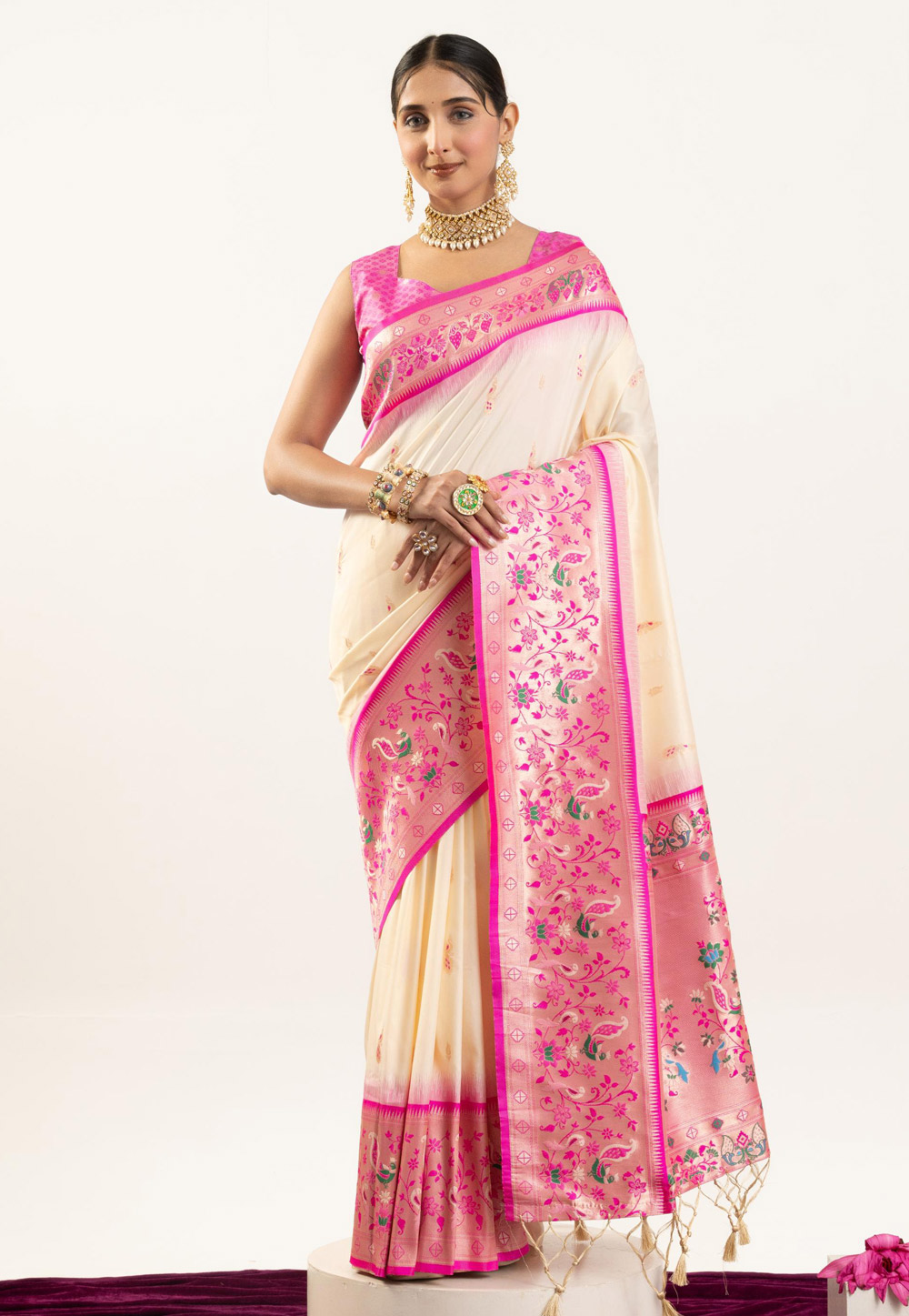 Cream Banarasi Silk Saree 326011