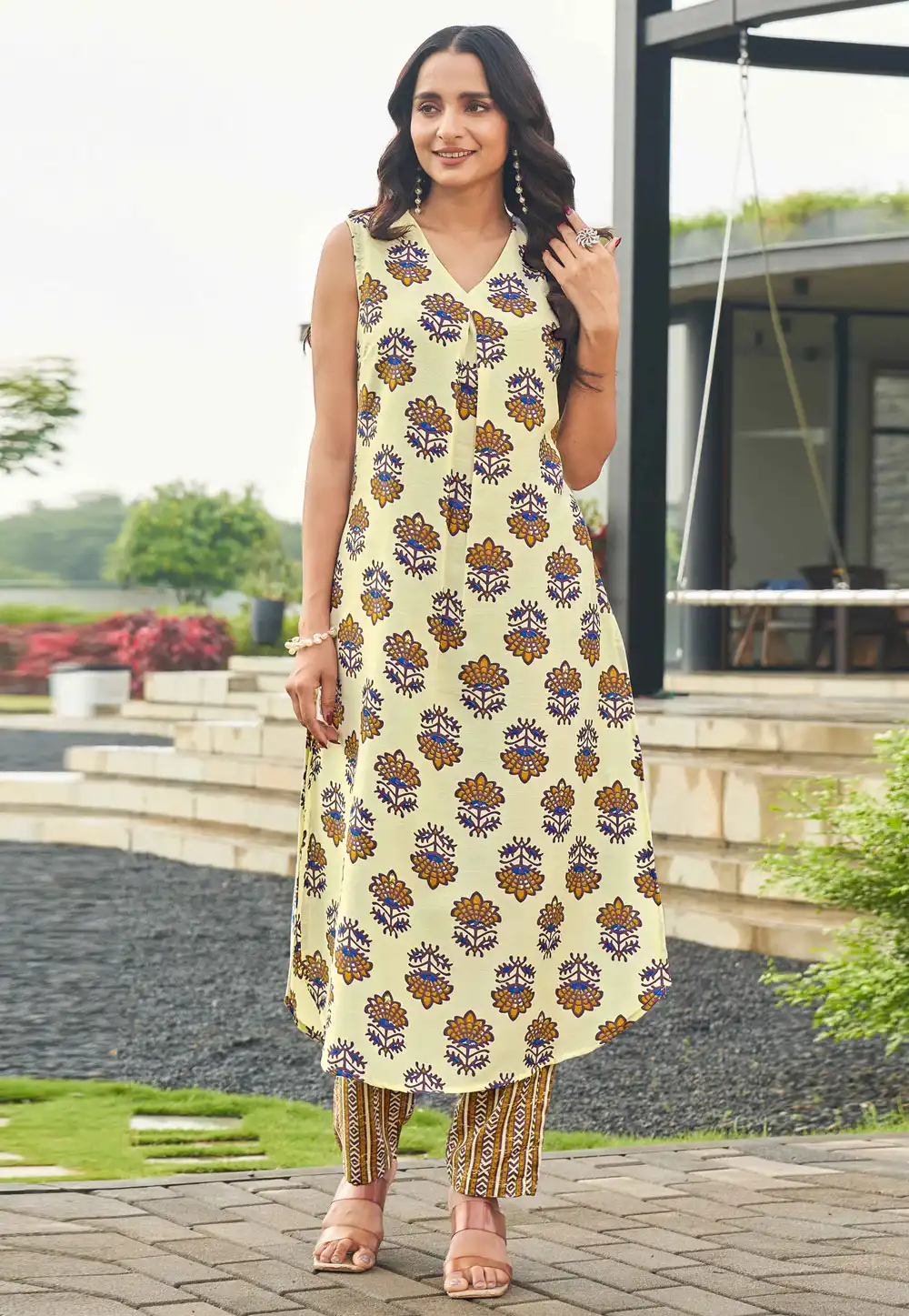 Cream Cotton Kurta Set With Pant 328622